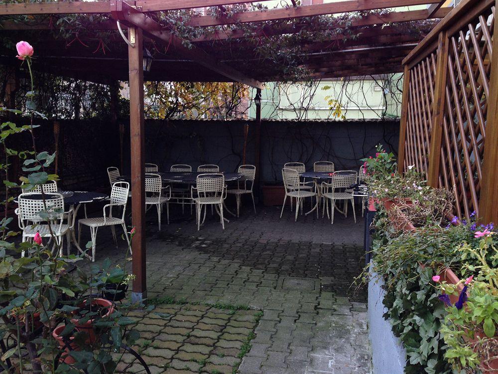 Hotel Bonola Milan Exterior photo